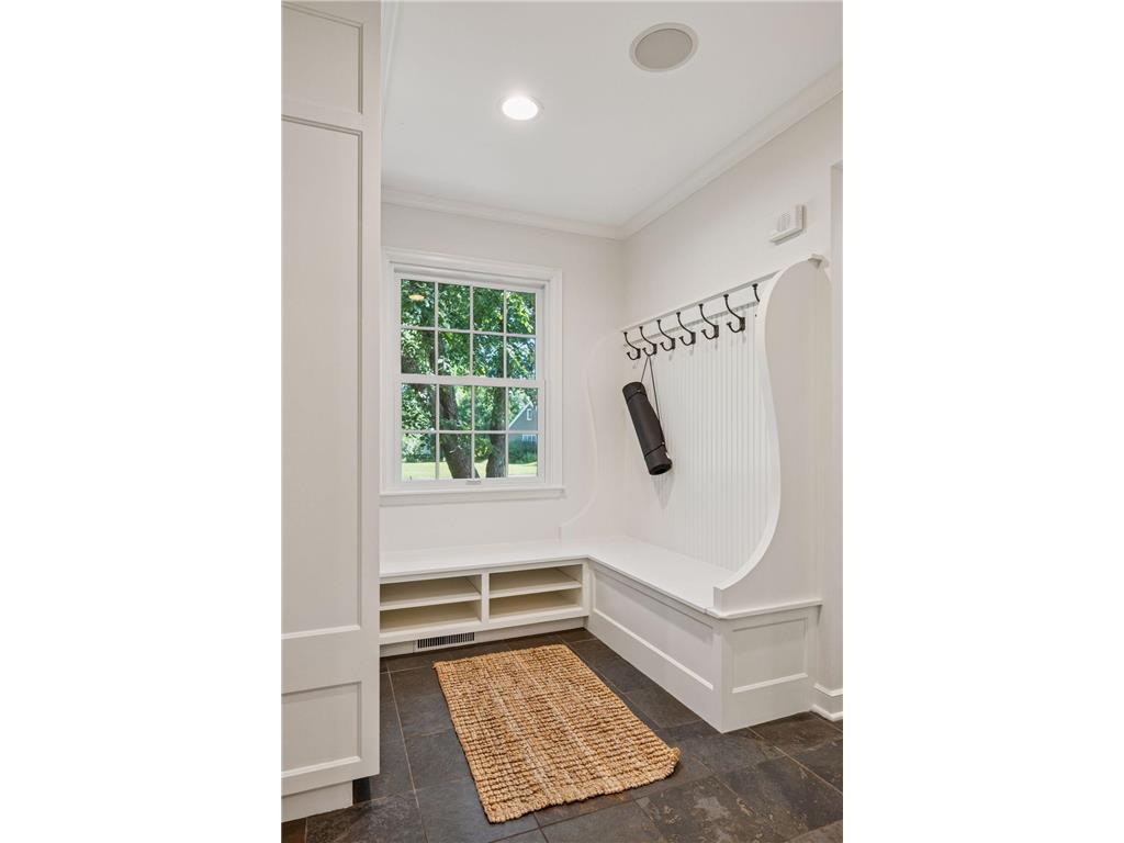 512 Janalyn Circle Golden Valley MN 55416 6737759 image56