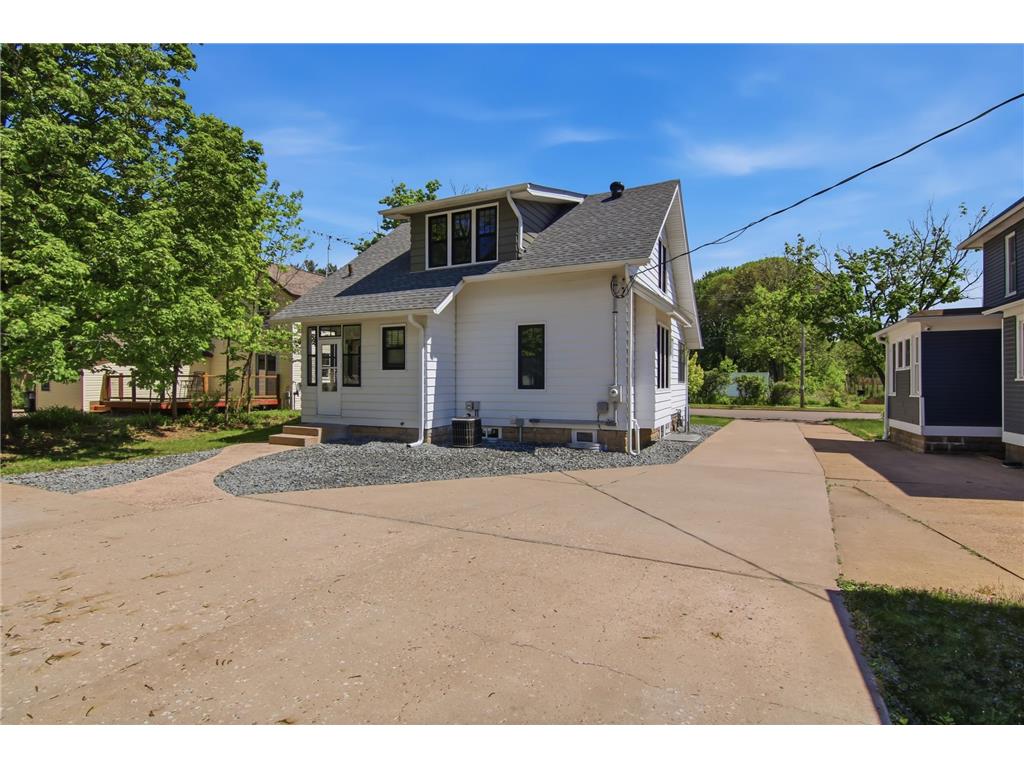 512 Jefferson Street Eau Claire WI 54701 7079603 image33