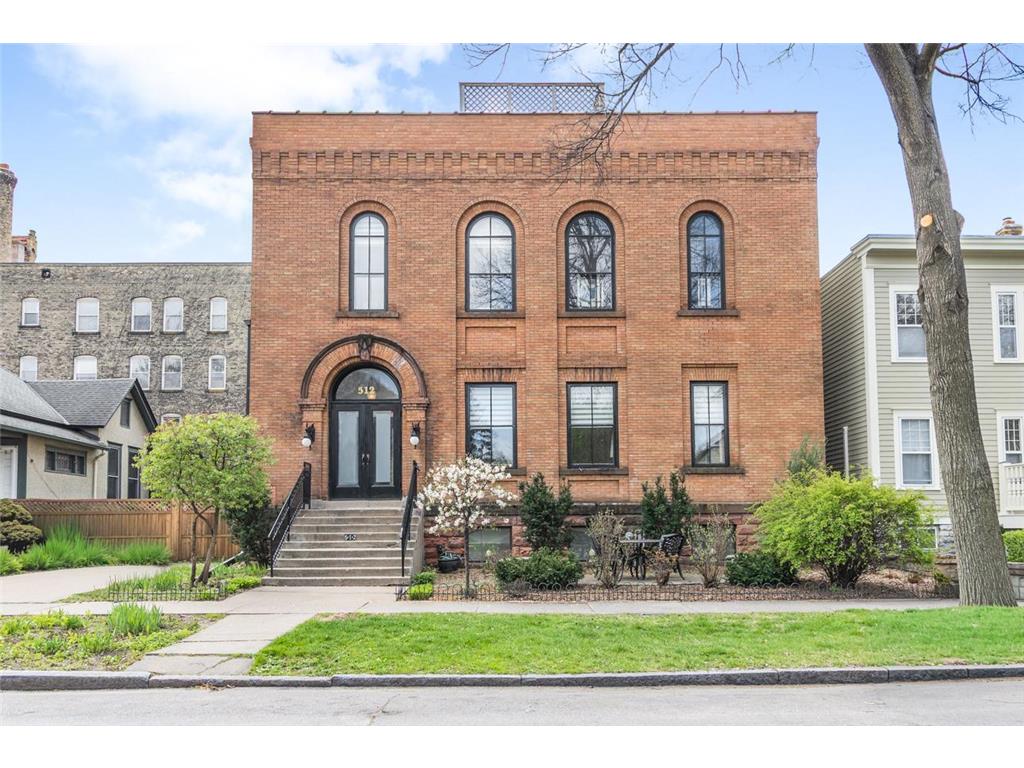 512 Laurel Avenue #5 Saint Paul MN 55102 7054493 image1