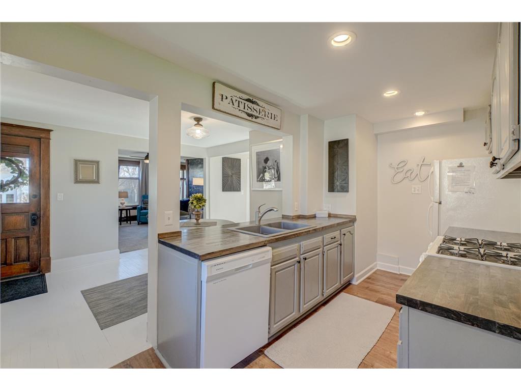 512 Locust Street Hudson WI 54016 7069577 image12