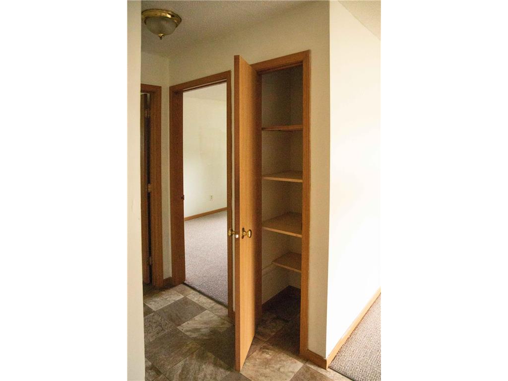 512 Maple Lane Grove City MN 56243 6826510 image11