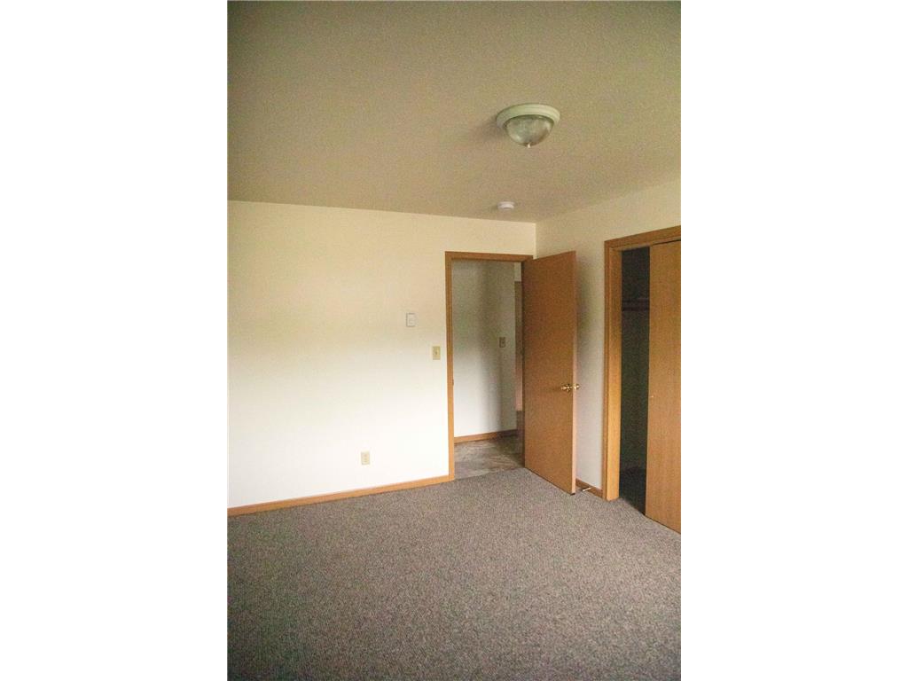 512 Maple Lane Grove City MN 56243 6826510 image9