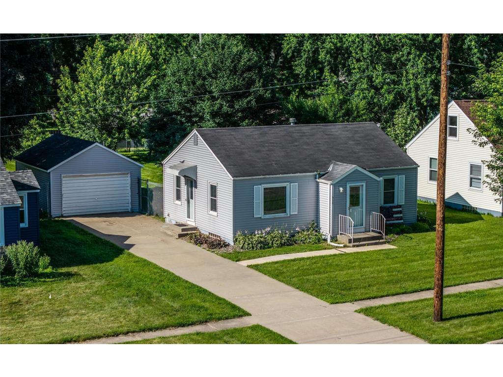 512 Pine Street Farmington MN 55024 6752789 image1