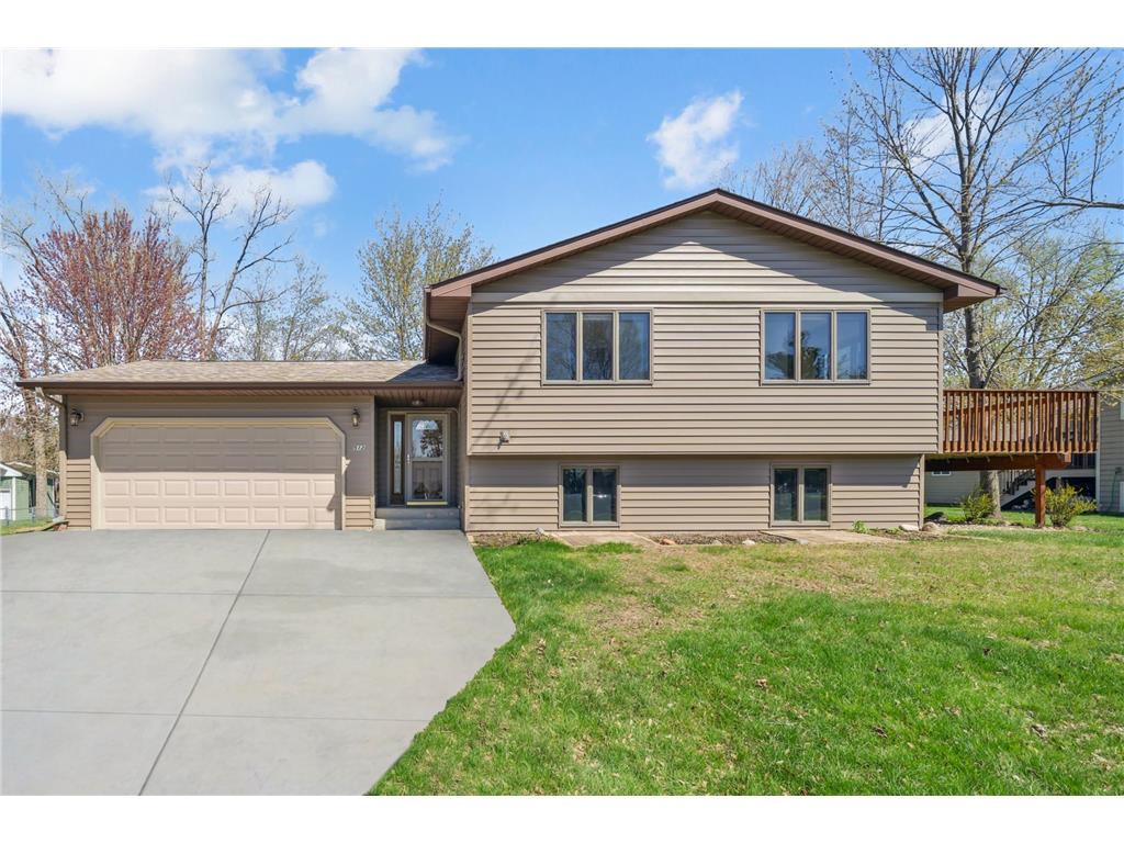 512 Prairie Drive N North Hudson WI 54016 6709696 image1