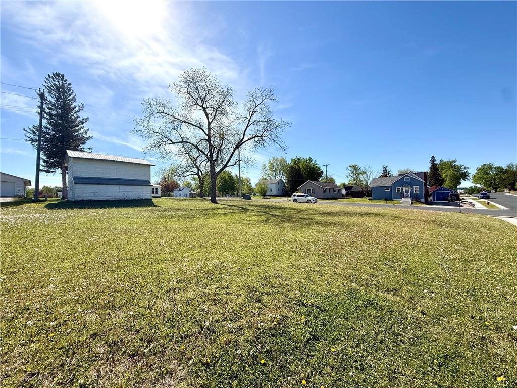 512 S Broadway Street Spring Valley MN 55975 7077248 image26