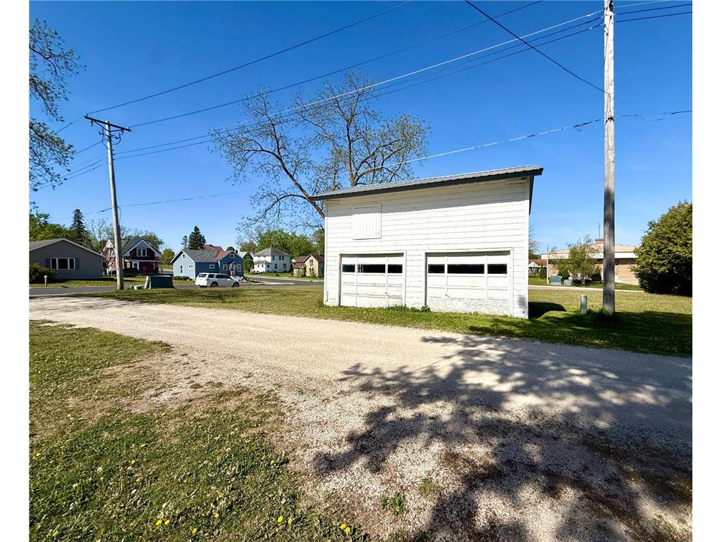 512 S Broadway Street Spring Valley MN 55975 7077248 image27