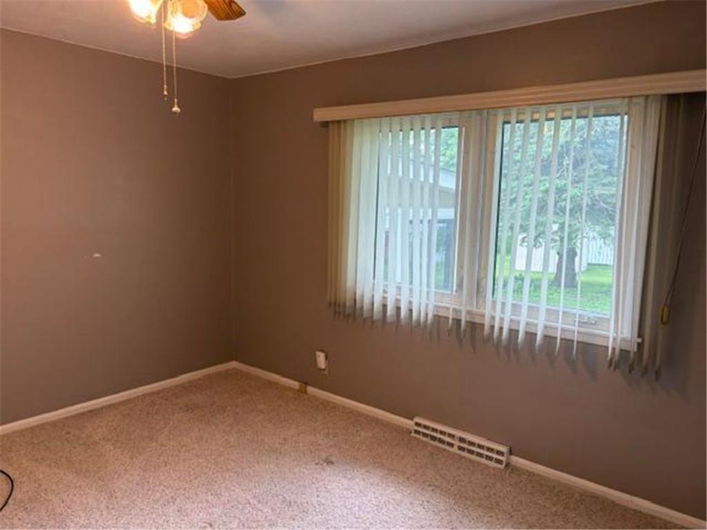 512 SE 9th Avenue Waseca MN 56093 7090850 image5