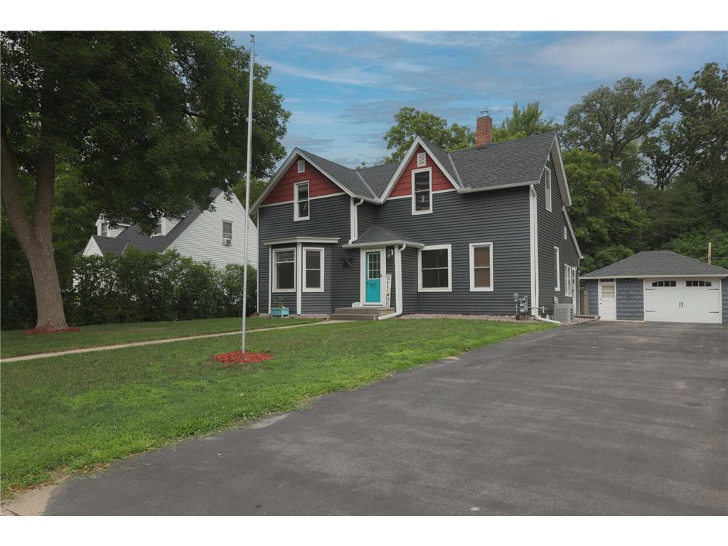 512 State Street W Cannon Falls MN 55009 6415467 image1