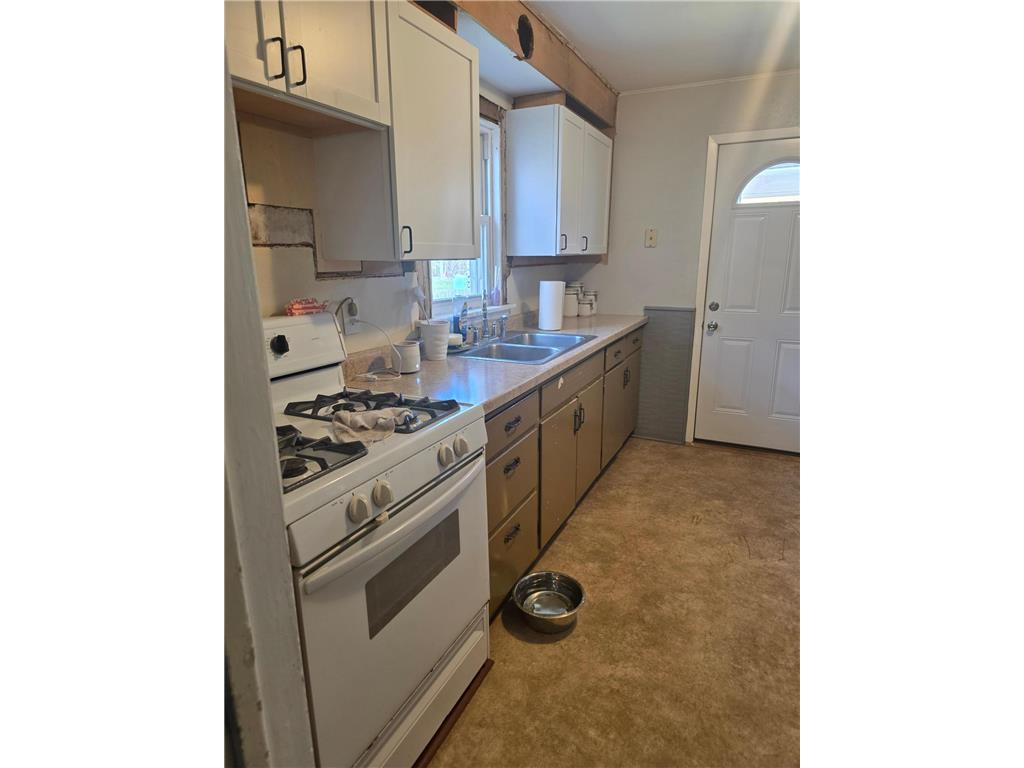 512 State Street W Detroit Lakes MN 56501 7070287 image8