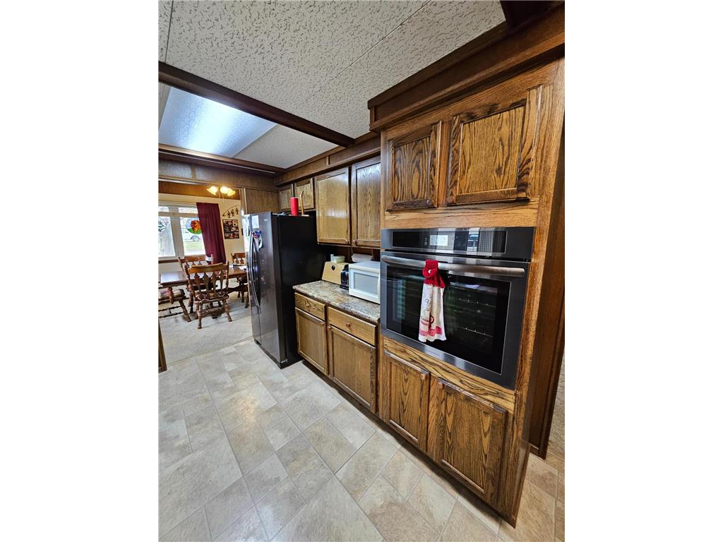 512 W 5th Street Graceville MN 56240 6807073 image9