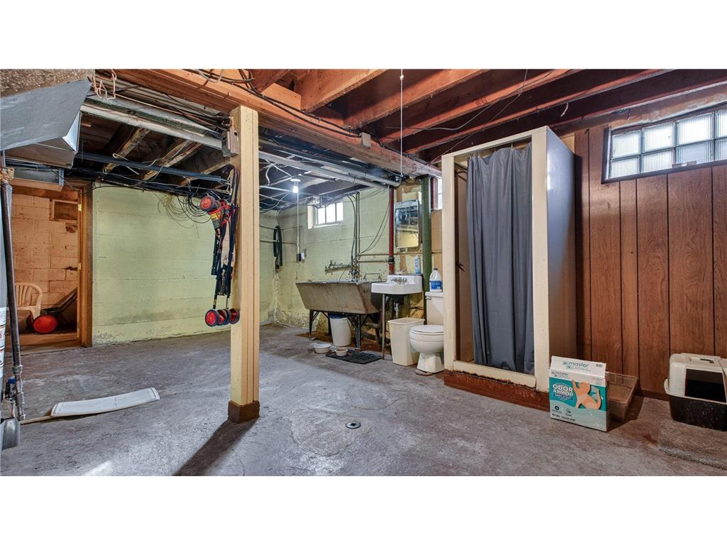 512 W Evans Street Rice Lake WI 54868 7034634 image22