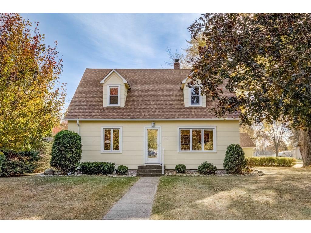 512 Westminster Avenue SW Watertown MN 55388 6320012 image1