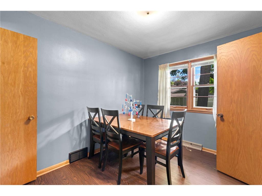 512 Woodley Street E Northfield MN 55057 7091415 image16