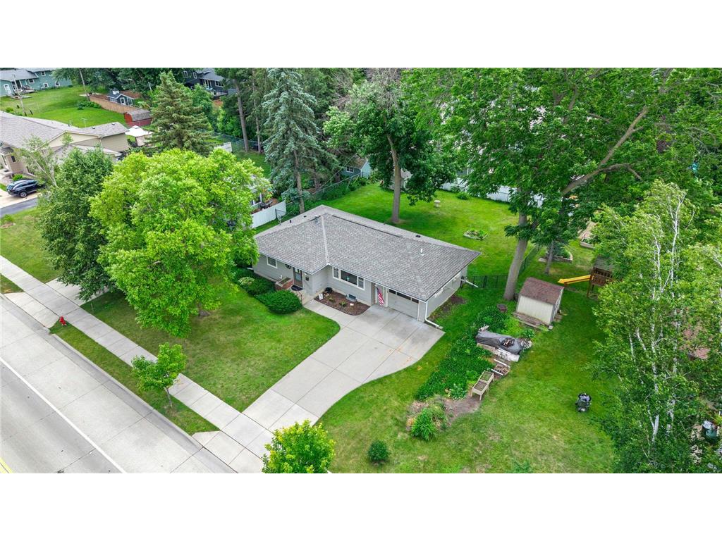 512 Woodley Street E Northfield MN 55057 7091415 image2
