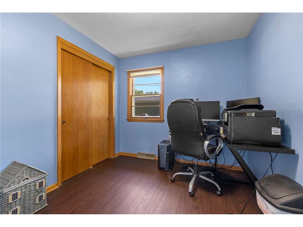 512 Woodley Street E Northfield MN 55057 7091415 image22