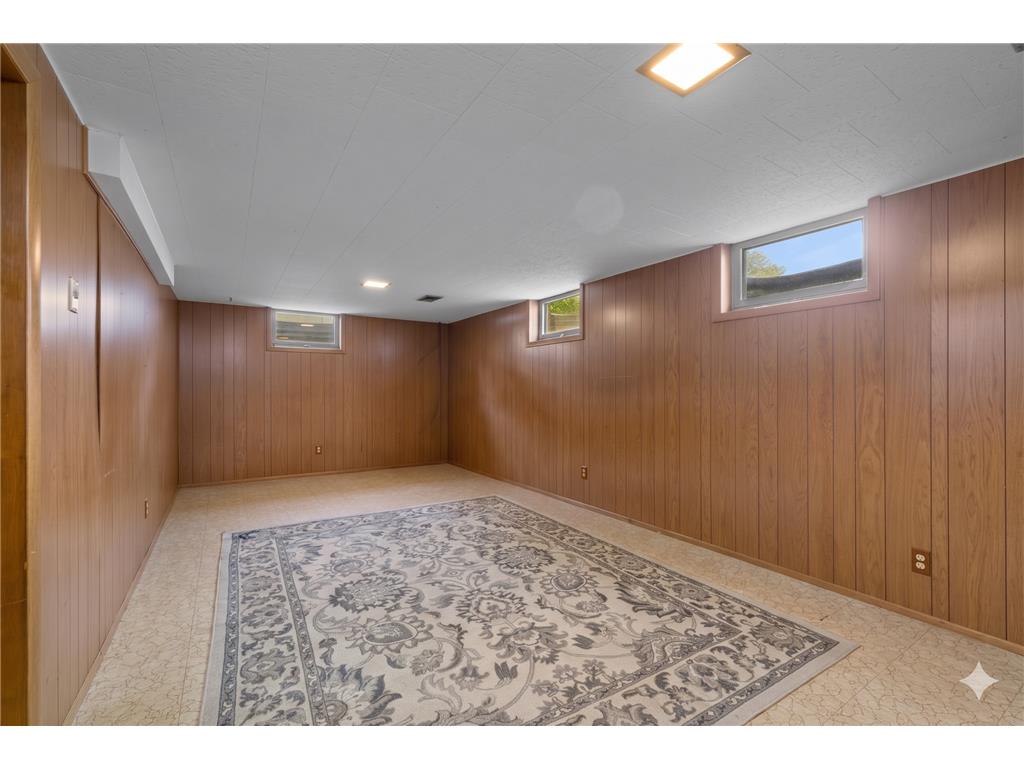 512 Woodley Street E Northfield MN 55057 7091415 image28