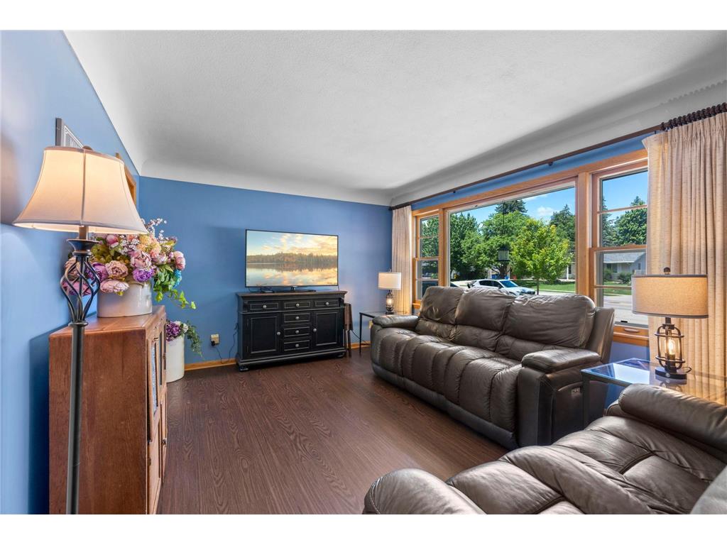512 Woodley Street E Northfield MN 55057 7091415 image4