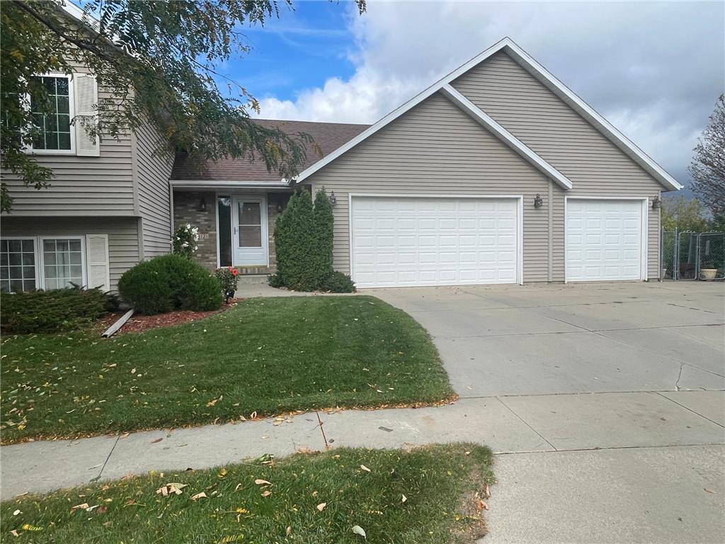 5121 Lexington Lane NW, Rochester, MN 55901 MLS 6472323 Edina Realty