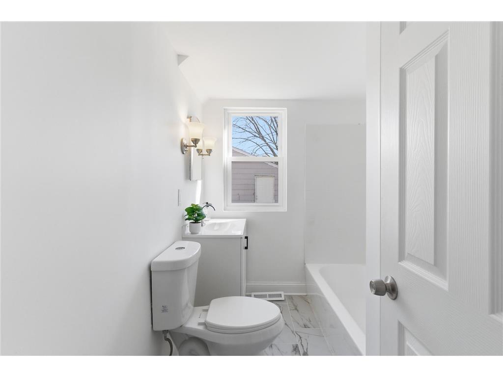 5122 Morgan Avenue N Minneapolis MN 55430 7041303 image13