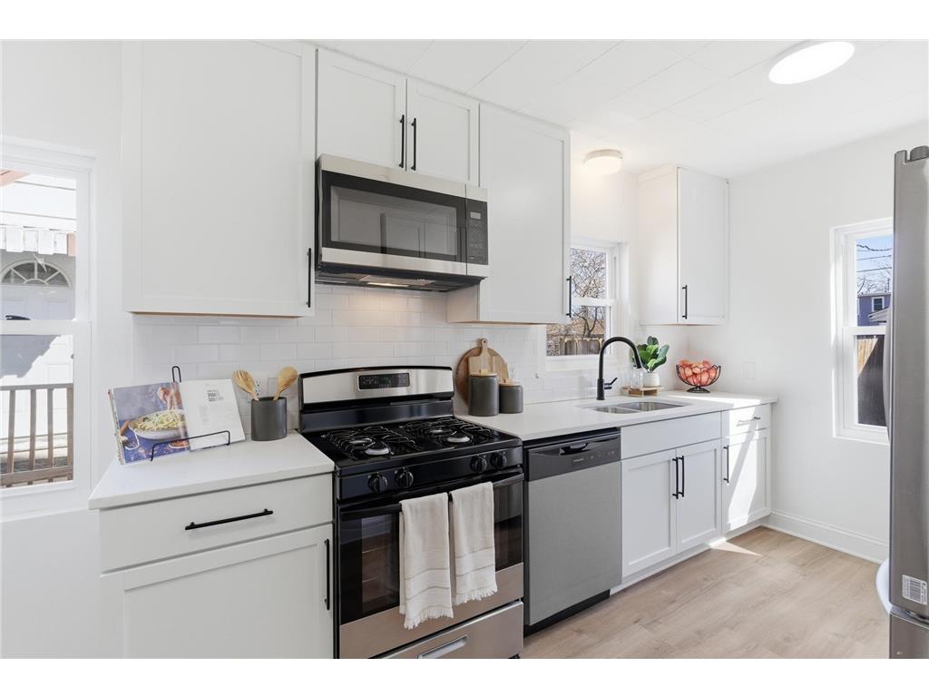 5122 Morgan Avenue N Minneapolis MN 55430 7041303 image7