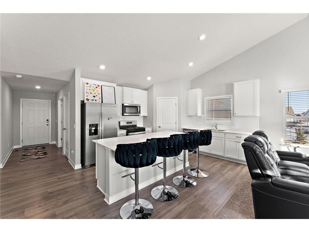 5124 Mustang Circle Woodbury MN 55129 7029348 image24