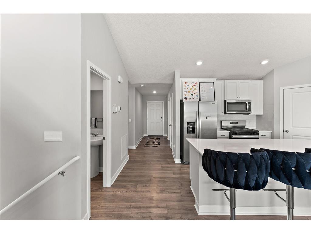 5124 Mustang Circle Woodbury MN 55129 7029348 image25