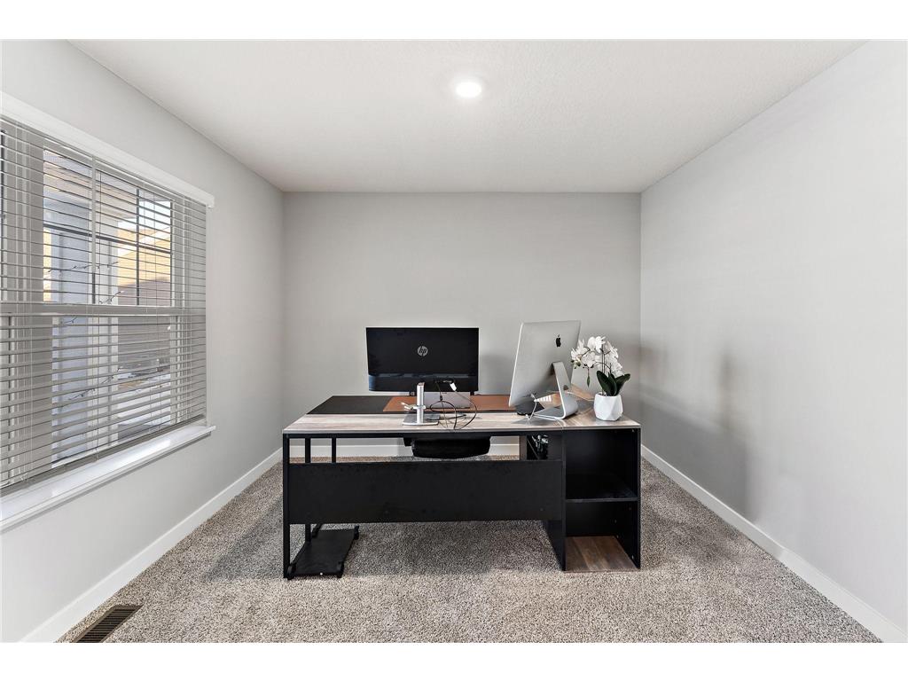 5124 Mustang Circle Woodbury MN 55129 7029348 image30