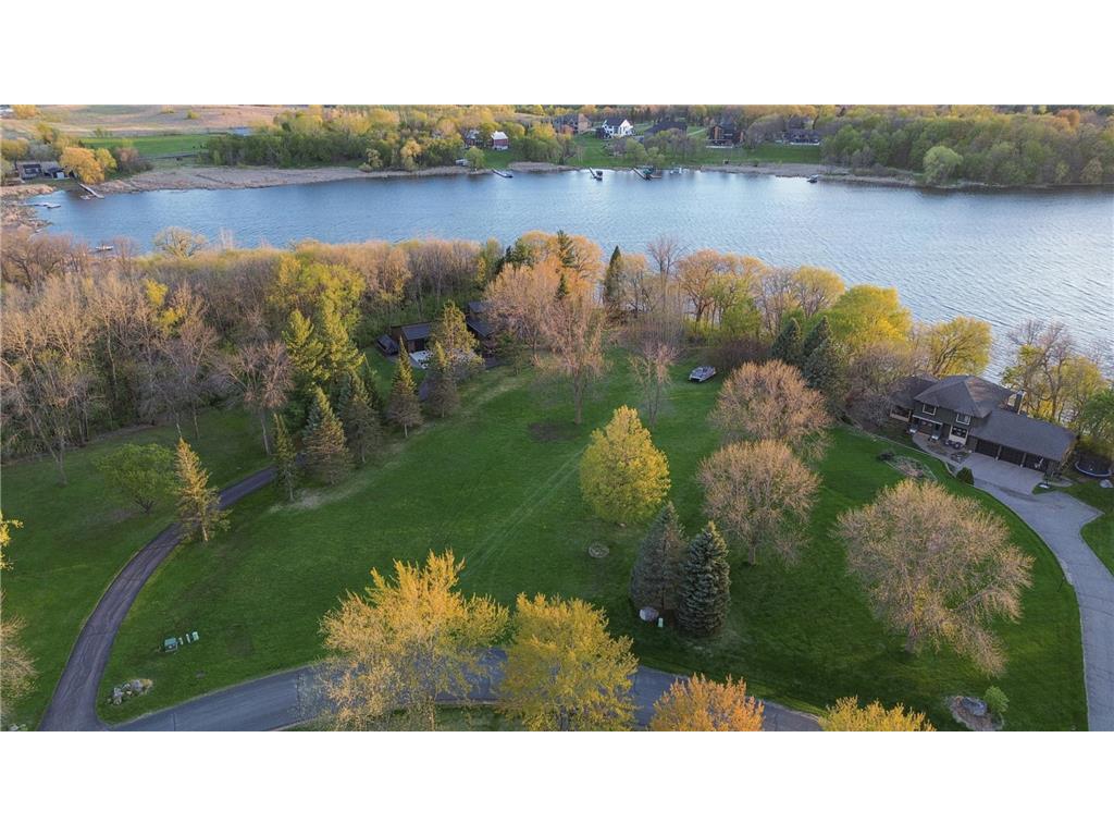 5125 Fern Drive Independence MN 55357 - Sarah 7068195 image23