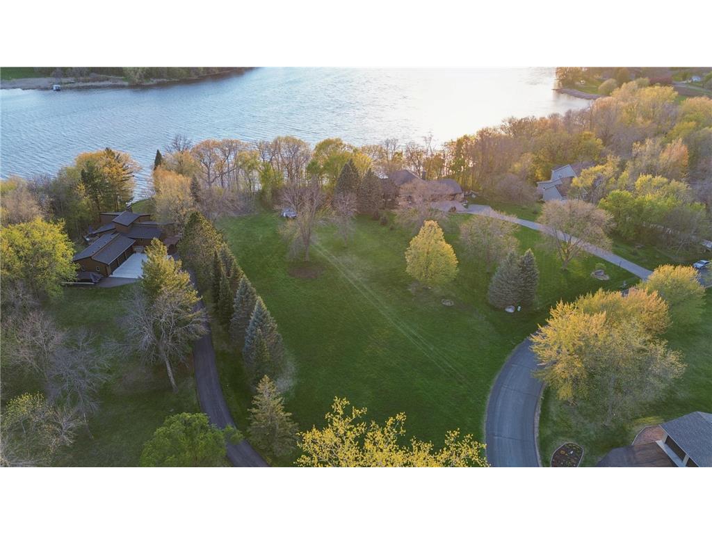 5125 Fern Drive Independence MN 55357 - Sarah 7068195 image25
