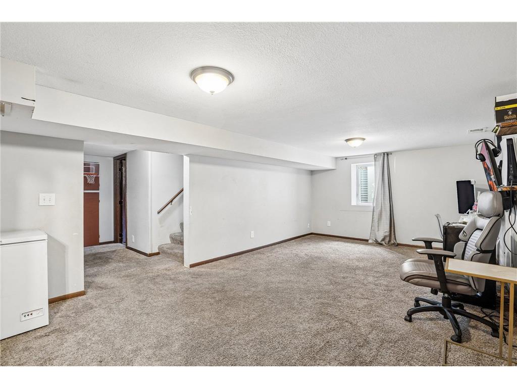 5125 Howe Lane Brooklyn Center MN 55429 6773020 image23