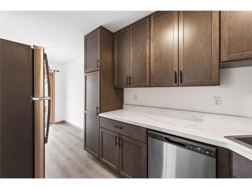 5127 84th Court N Brooklyn Park MN 55443 7042528 image17