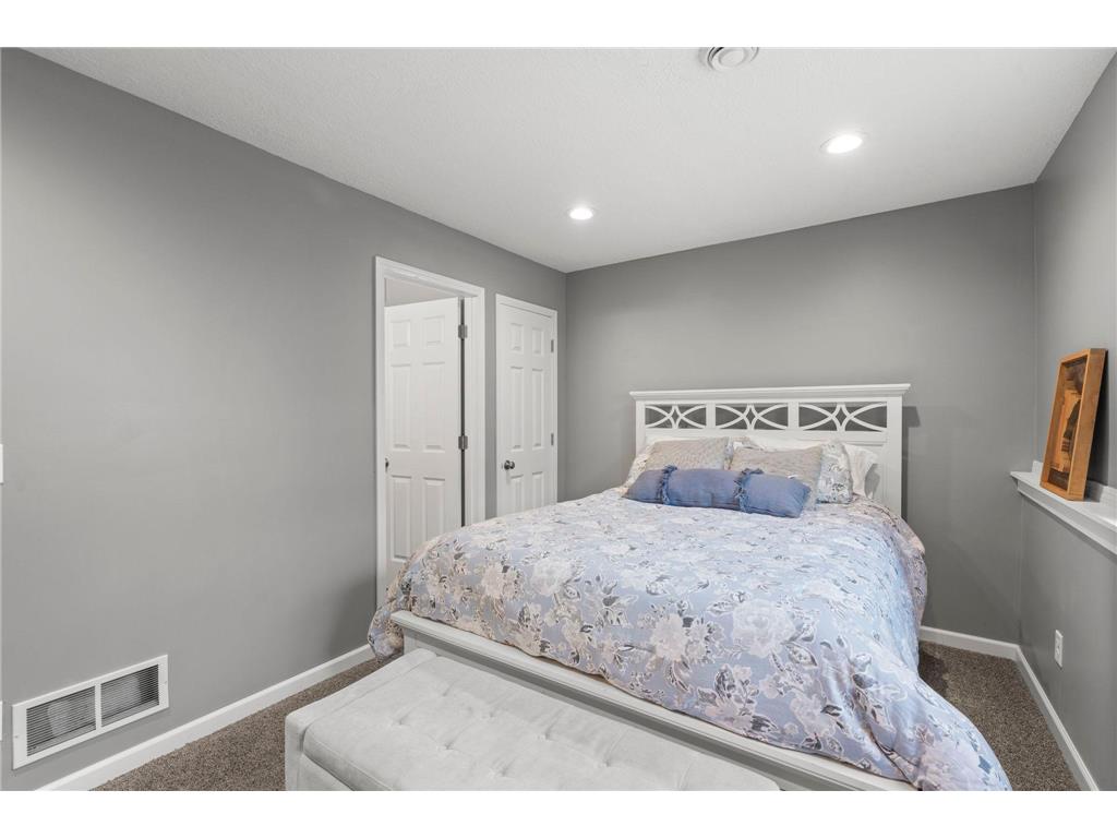 5129 Scott Path Robbinsdale MN 55422 7034204 image30