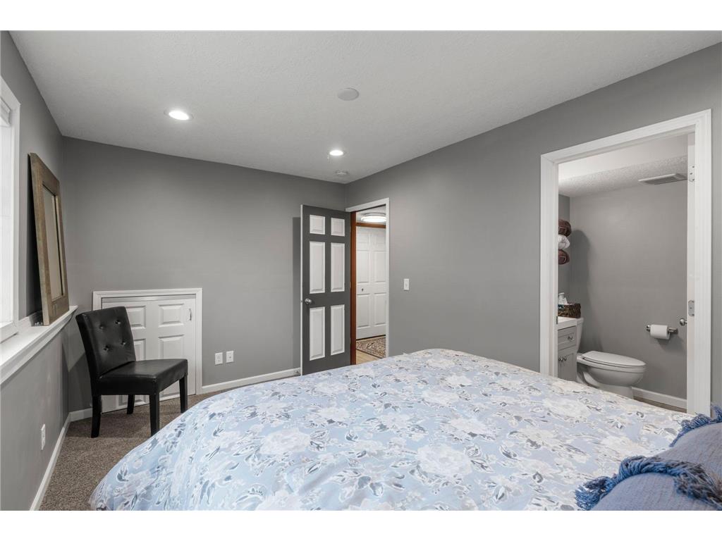 5129 Scott Path Robbinsdale MN 55422 7034204 image31