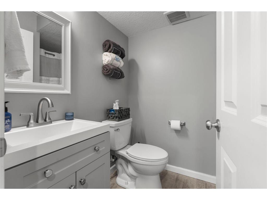 5129 Scott Path Robbinsdale MN 55422 7034204 image32