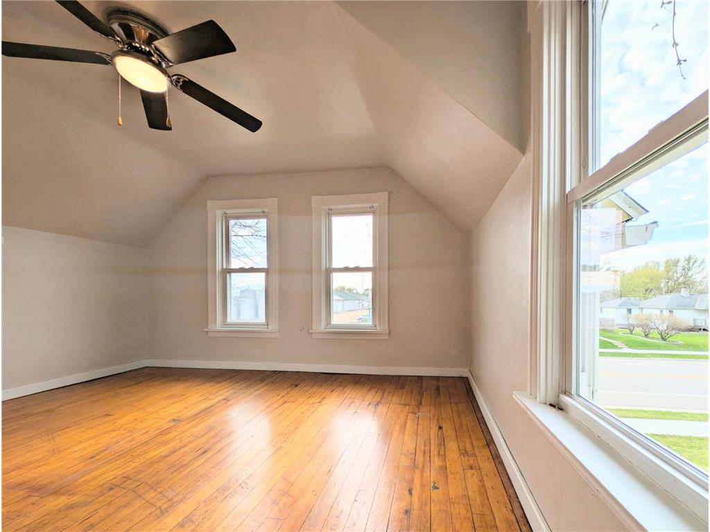 513 4th Street SW Montgomery MN 56069 7066210 image13