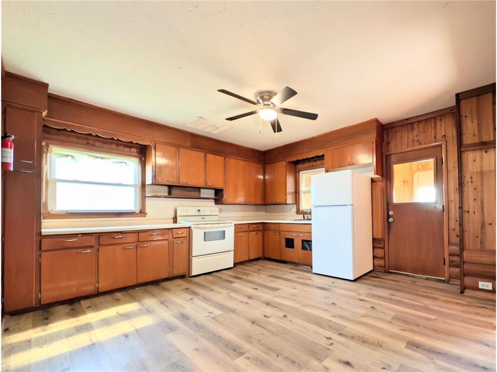 513 4th Street SW Montgomery MN 56069 7066210 image2