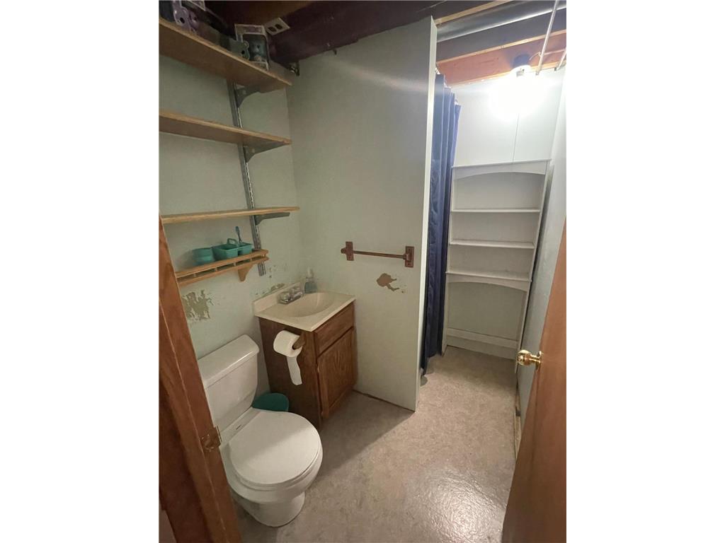 513 8th Avenue NW Waseca MN 56093 7109840 image12