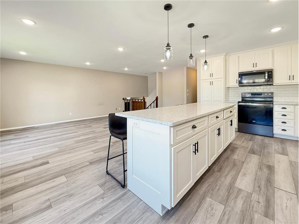 513 E Ciro Street Truman MN 56088 7083943 image11