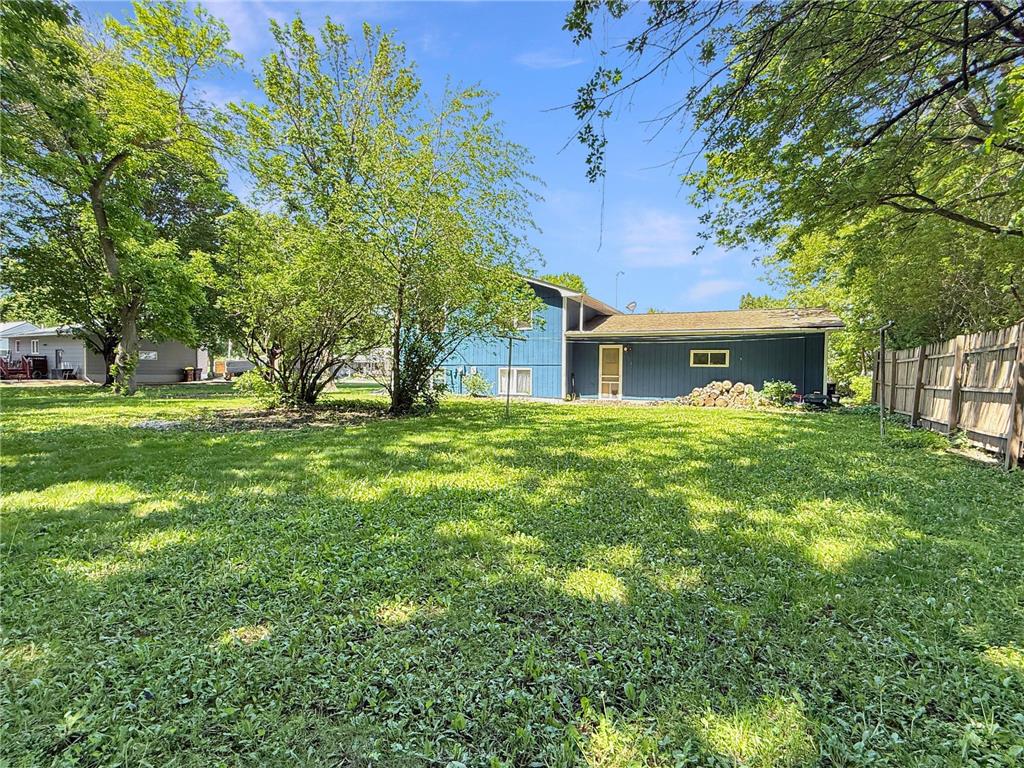 513 E Ciro Street Truman MN 56088 7083943 image38