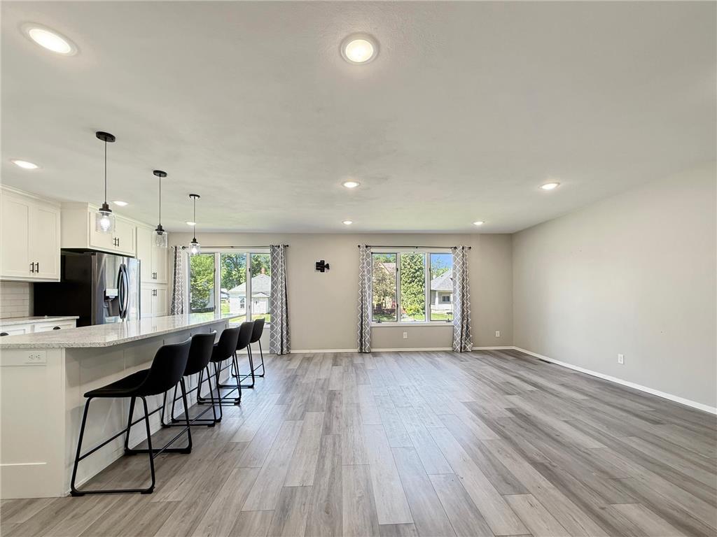 513 E Ciro Street Truman MN 56088 7083943 image6
