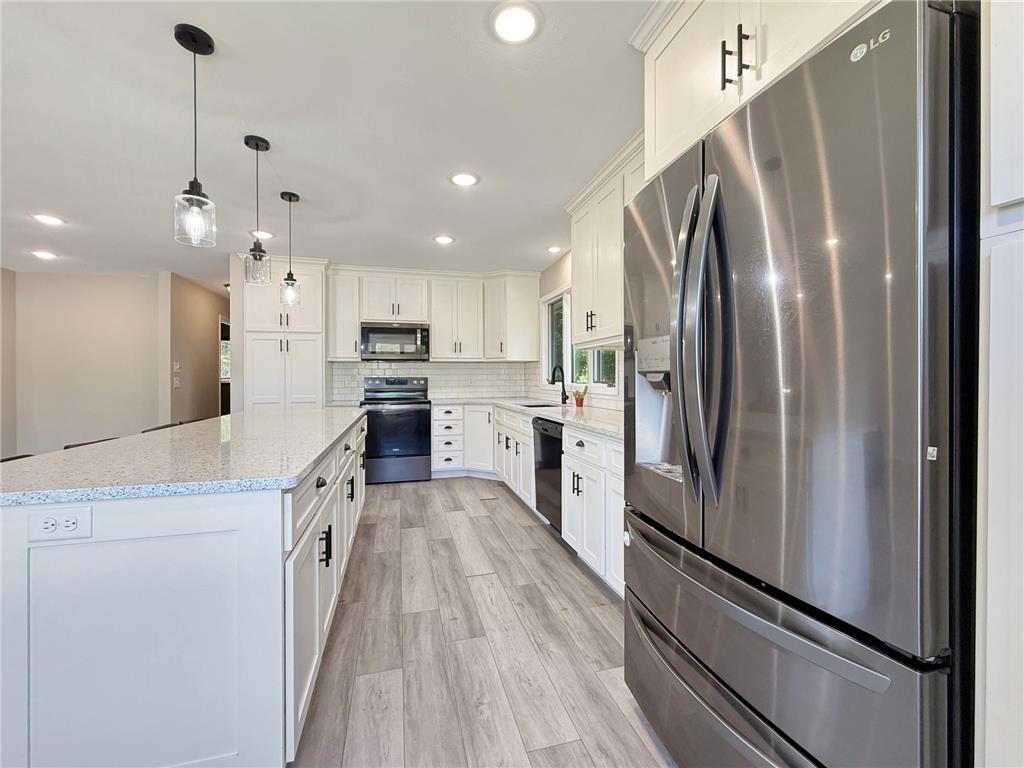 513 E Ciro Street Truman MN 56088 7083943 image7