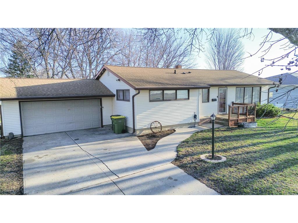 513 E Hollett Street Tracy MN 56175 7051900 image1