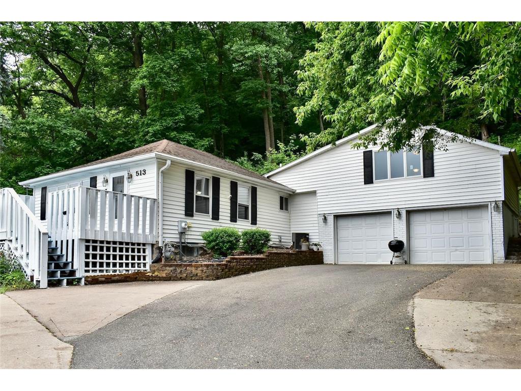 513 E Lake Boulevard Winona MN 55987 6737214 image1