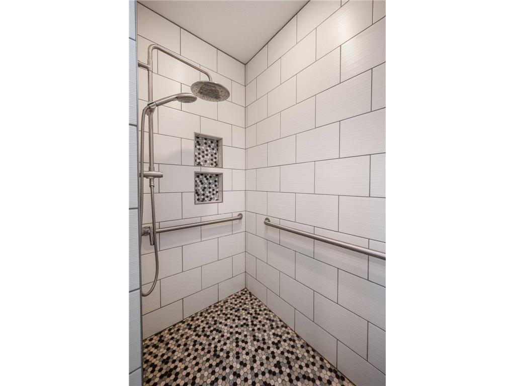 513 Harrison Street Welcome MN 56181 6819431 image21