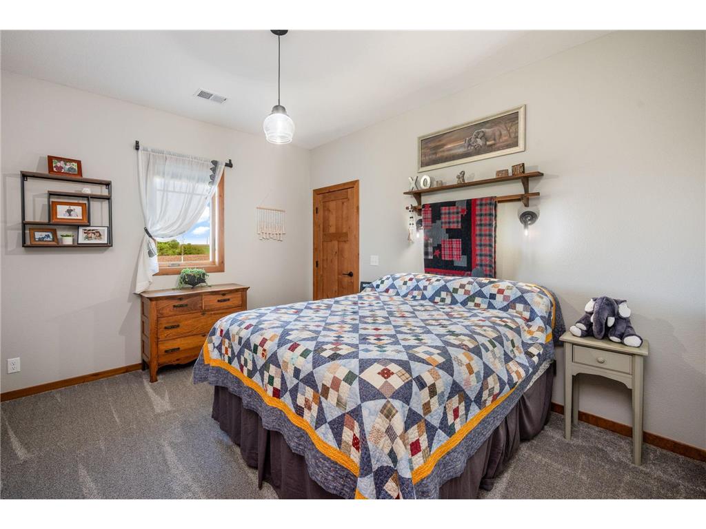 513 Harrison Street Welcome MN 56181 6819431 image25