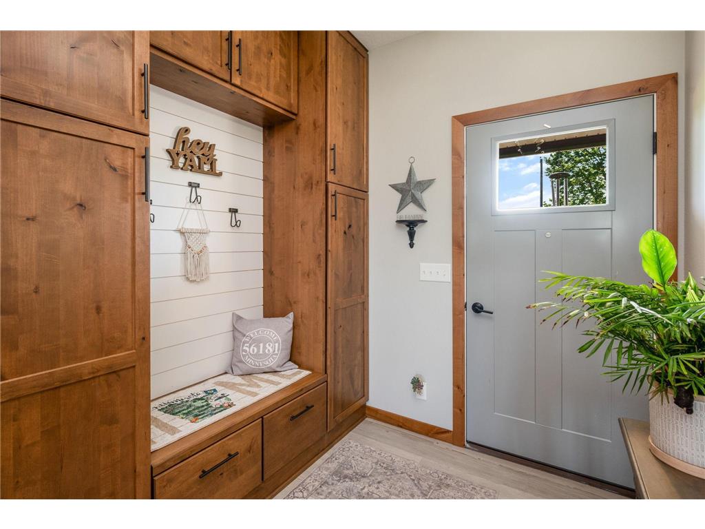 513 Harrison Street Welcome MN 56181 6819431 image4