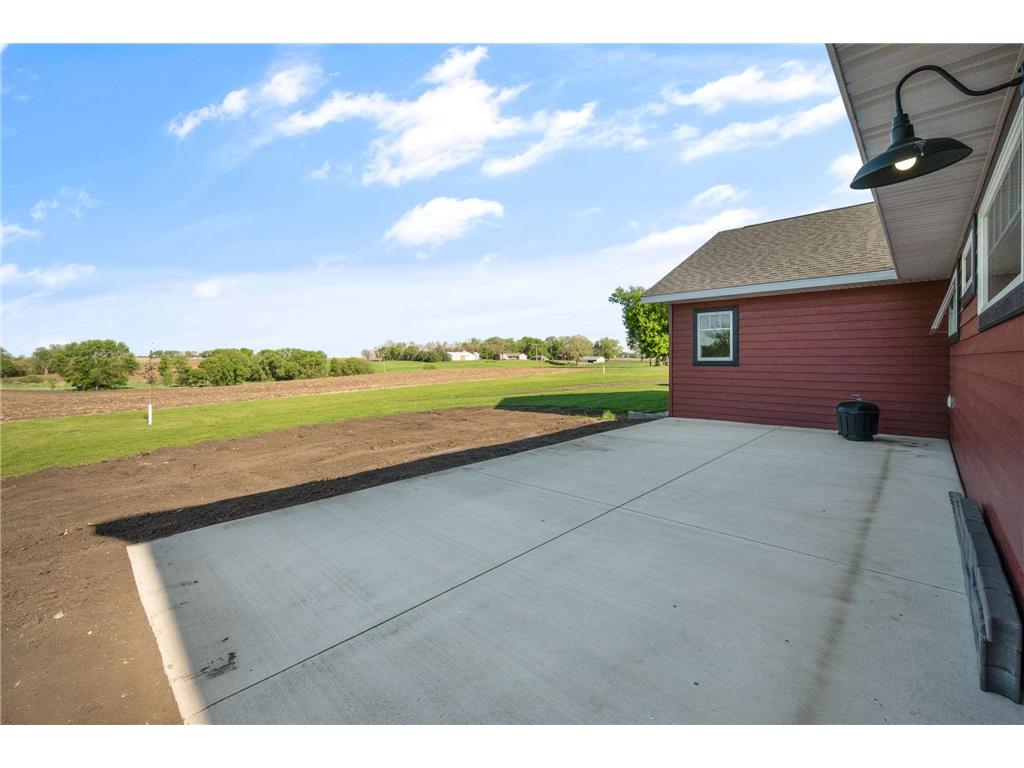 513 Harrison Street Welcome MN 56181 6819431 image41