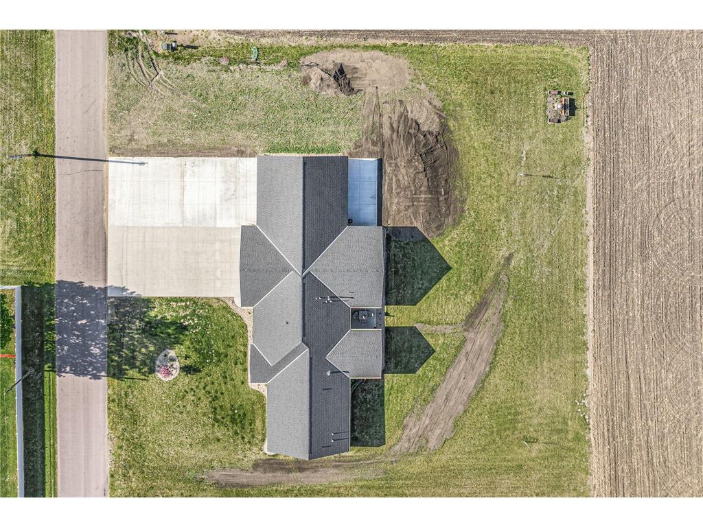 513 Harrison Street Welcome MN 56181 6819431 image49