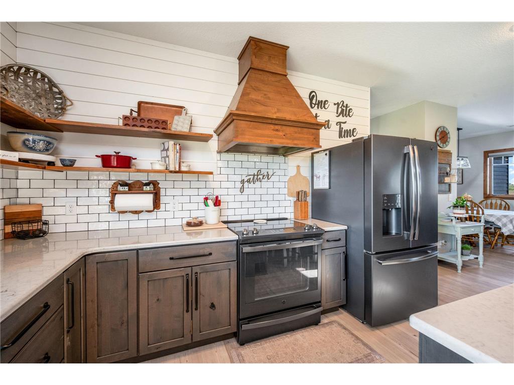 513 Harrison Street Welcome MN 56181 6819431 image5