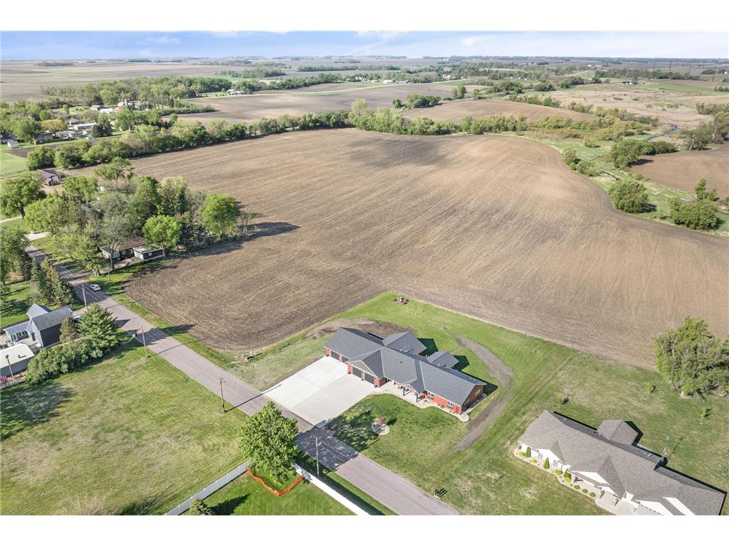 513 Harrison Street Welcome MN 56181 6819431 image50